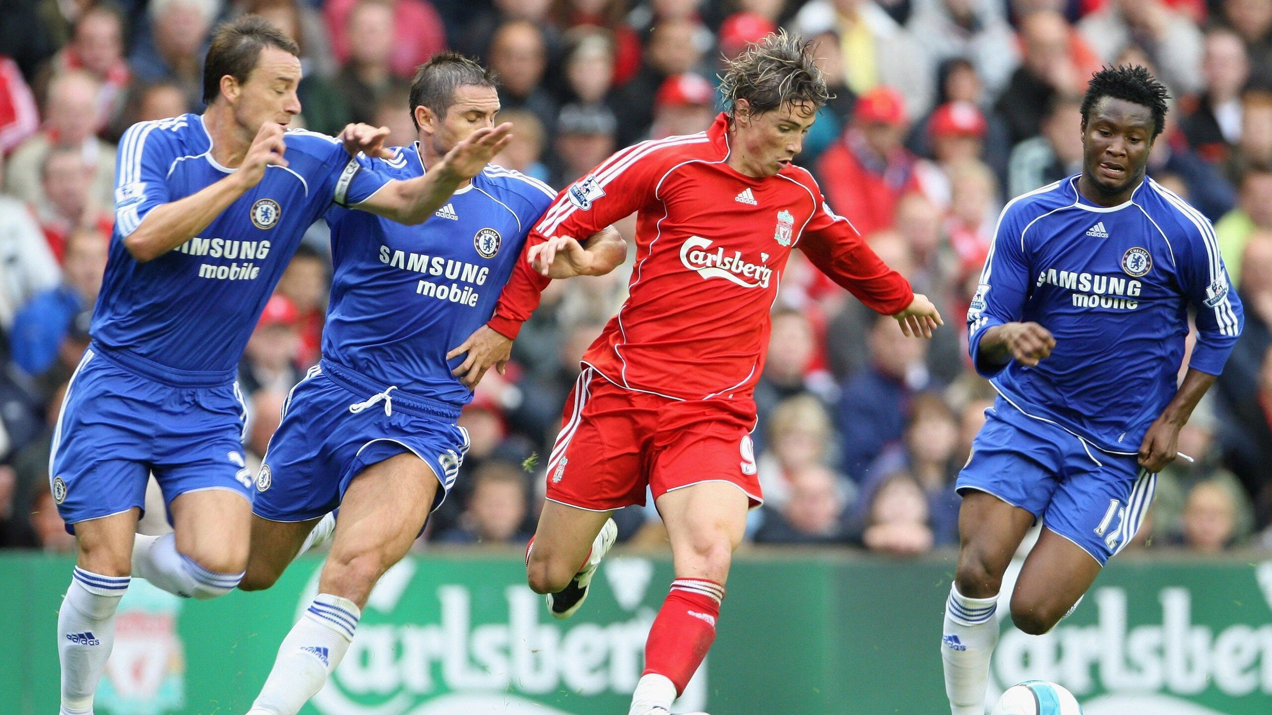 皇马反击快如闪电,战术多样化成为制胜法宝,皇马经典反击视频